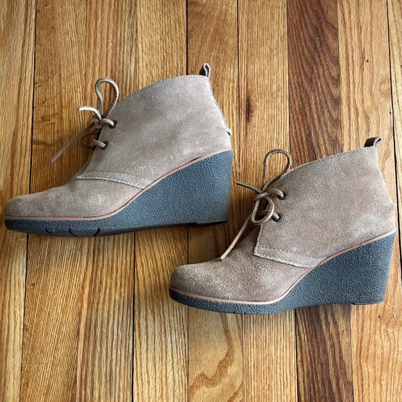 Sperry Brown Harlow Wedge Bootie Size 7 - Picture 3 of 9